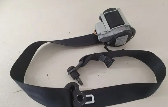 Ford Focus Front seatbelt 617232000