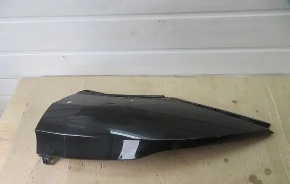 Audi Q7 4M Front bumper splitter molding 4M0807061J