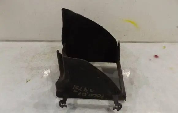 Volkswagen Polo IV 9N3 Intercooler air channel guide 6Q0121467B