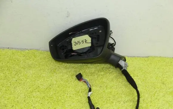 Volkswagen Tiguan Front door electric wing mirror 571867501CP
