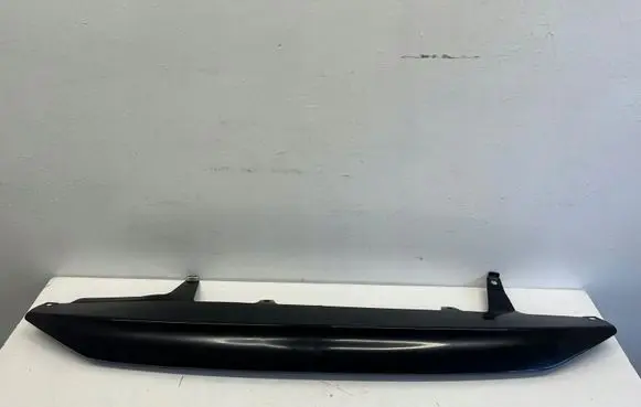 Toyota Yaris Tailgate/trunk spoiler 524530D090autoas1