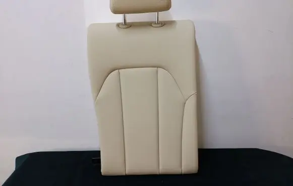 Rear seat