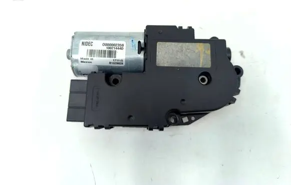 Chrysler Pacifica Sunroof motor/actuator 10021444D B1320020