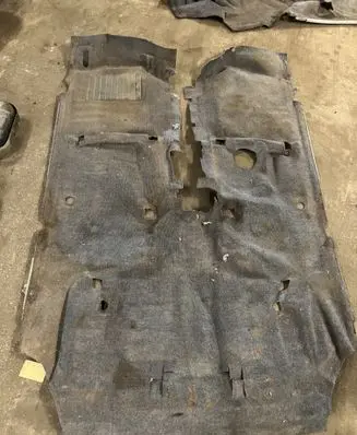 Toyota Land Cruiser (HDJ90) Interior carpet 