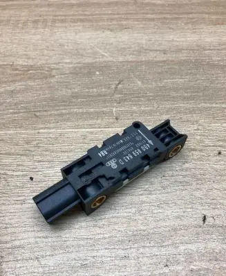 Audi A6 S6 C5 4B Airbag deployment crash/impact sensor 4B0959643D 011609090106