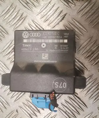 Volkswagen PASSAT B6 Gateway control module 3c0907530c