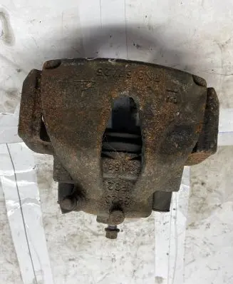 Opel Zafira A Front brake caliper