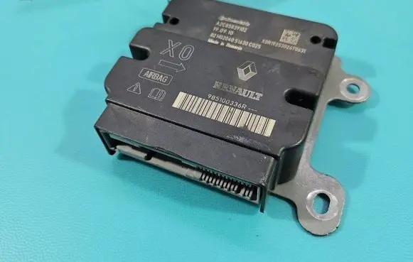 Airbag control unit/module