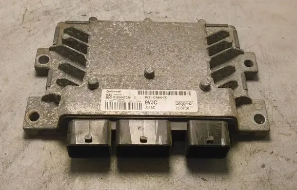 Ford Fiesta Engine control unit/module S180047035C BV2112A650FC SV10