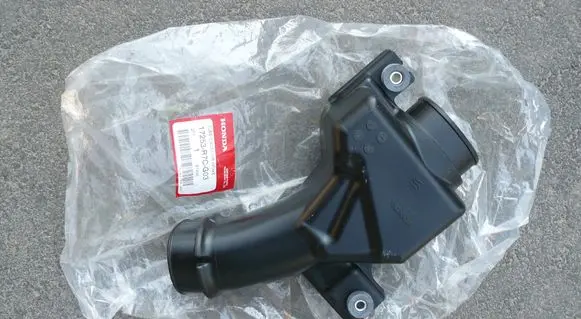 Honda CR-V Air intake duct part 17253R7CG03