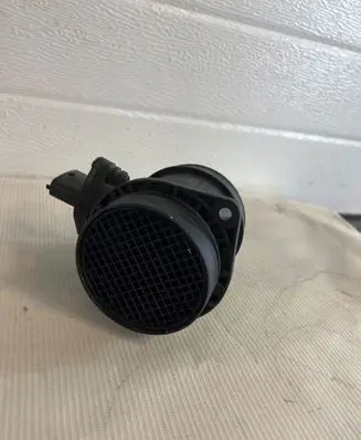 Volvo XC70 Mass air flow meter 0280218088 8670115
