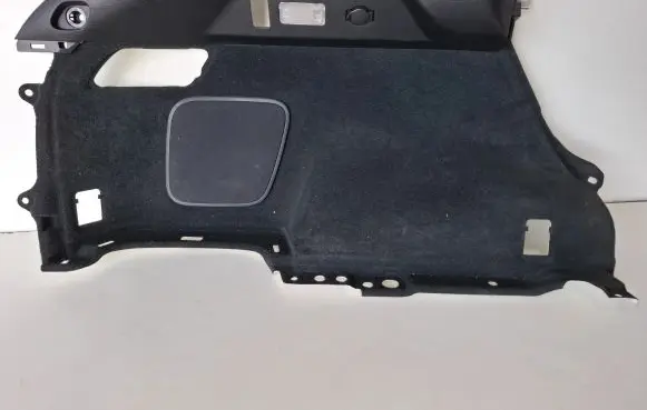 Trunk/boot side trim panel