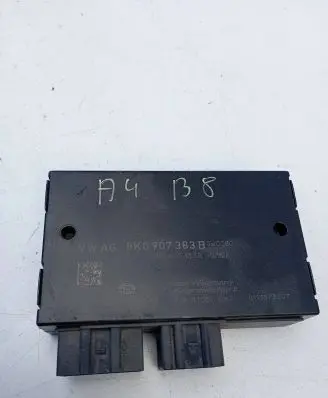 Audi A4 S4 B8 8K Tow bar trailer control unit/module 8K0907383B