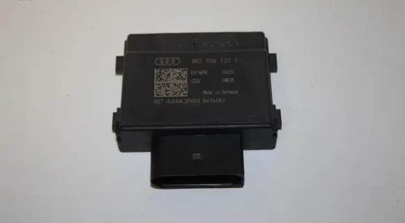 Audi A6 S6 C8 4K Fuel injection pump control unit/module 4K0906121C
