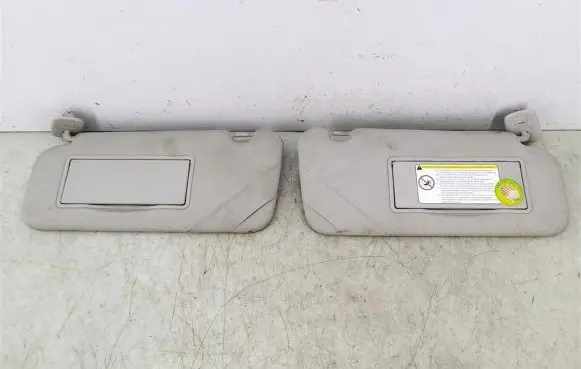Peugeot 407 Sun visor