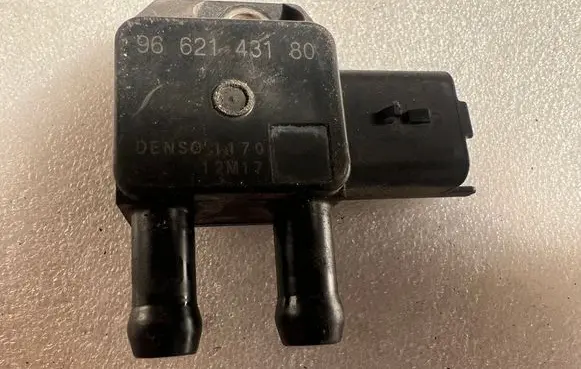 Citroen DS3 Exhaust gas pressure sensor 9662143180
