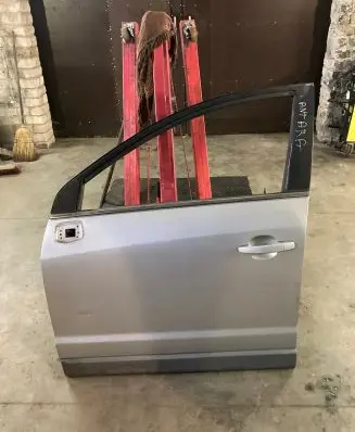 Opel Antara Front door