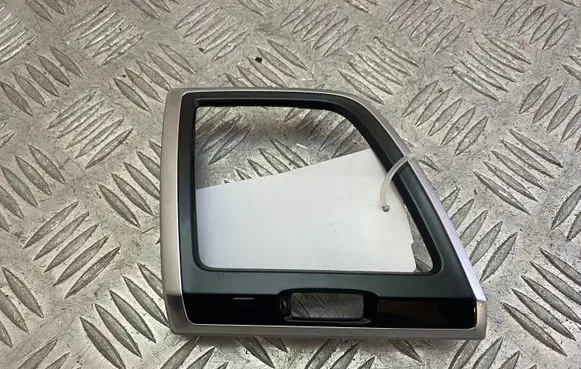 Volvo XC90 Dashboard glove box trim 31366854