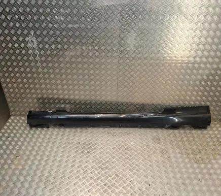 Mercedes-Benz E A207 Sill A2076900940