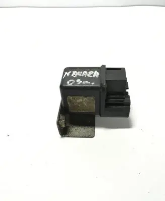 Nissan Navara D22 Glow plug pre-heat relay 252302SS9606