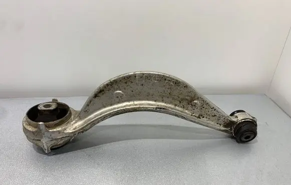 Jaguar F-Pace Front control arm HK833C256