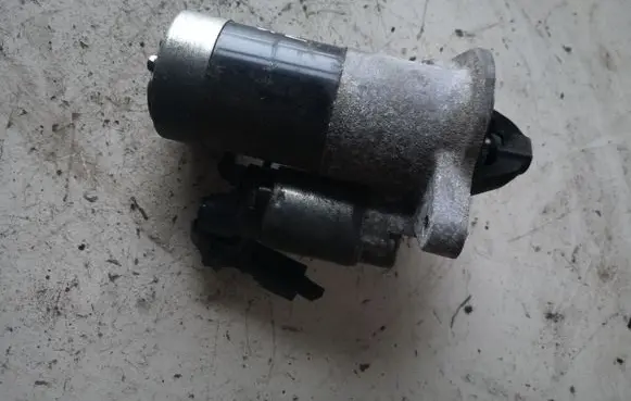 Mazda 6 Starter motor M001T30971