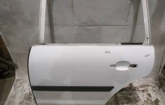 Citroen C4 Grand Picasso Rear door BALTOS