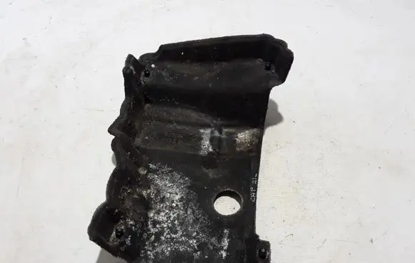 Renault Captur II Engine splash shield/under tray 111788709R