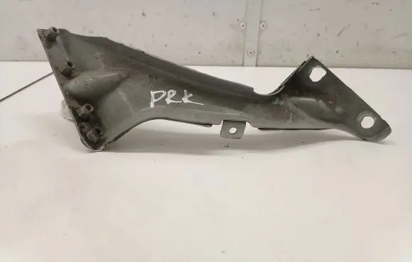 Audi A6 S6 C7 4G Fender mounting bracket 4G0821135A