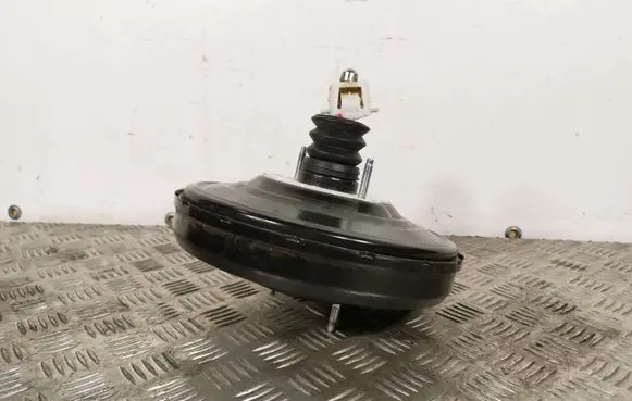 Opel Mokka Brake booster E6C30