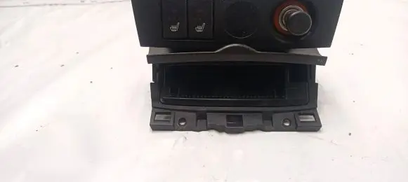 Mazda 3 I Cigarette lighter 55211