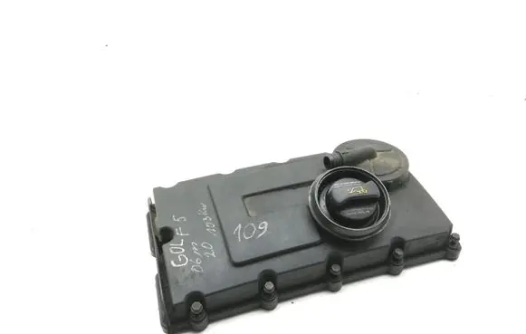 Volkswagen Golf V Rocker cam cover 03G103475