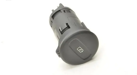 Volvo XC60 USB socket connector 32371568