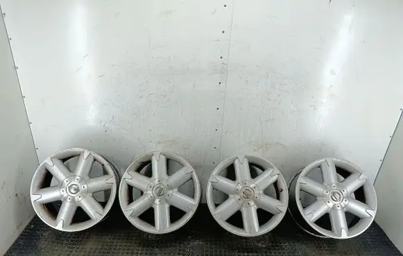 Nissan Murano Z50 R18 alloy rim 