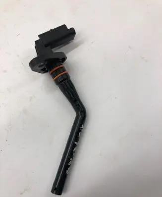 Opel Mokka B Oil level sensor 9835152080