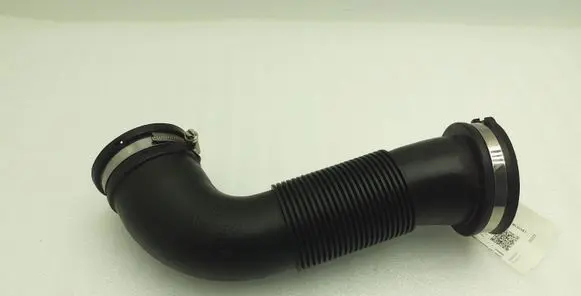 Chevrolet Cruze Air intake hose/pipe 13254633 1039896S01
