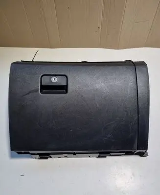 Mitsubishi Pajero Glove box 80064632