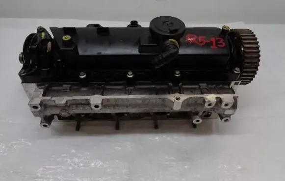 Renault Kangoo II Engine head 110428257R