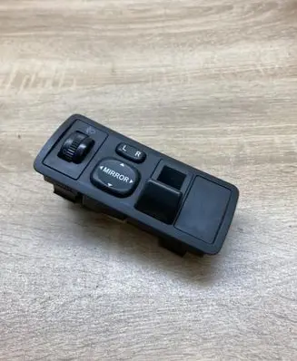 Toyota Corolla Verso E121 Wing mirror switch 183574 777665