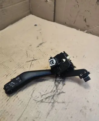 Volkswagen Golf Plus Indicator stalk 1K0953513F 01103511