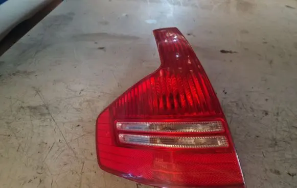 Citroen C4 I Rear/tail lights
