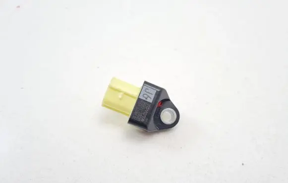 Toyota Prius (XW50) Airbag deployment crash/impact sensor 8983128030