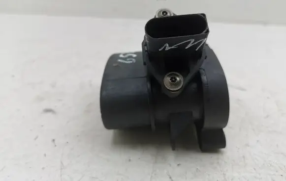 BMW 5 E39 Mass air flow meter