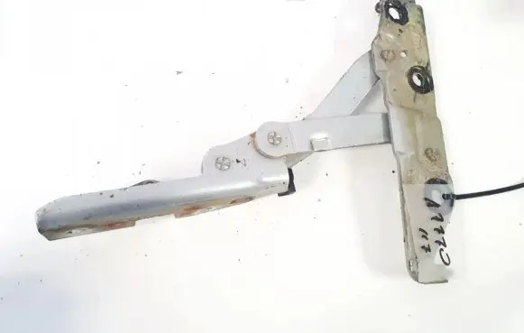 Nissan Primera Tailgate/trunk/boot hinge es75