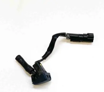 Volvo V60 Windshield washer spray nozzle 