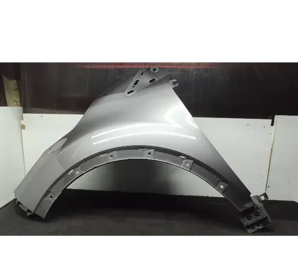 Renault Captur Fender 631018998R