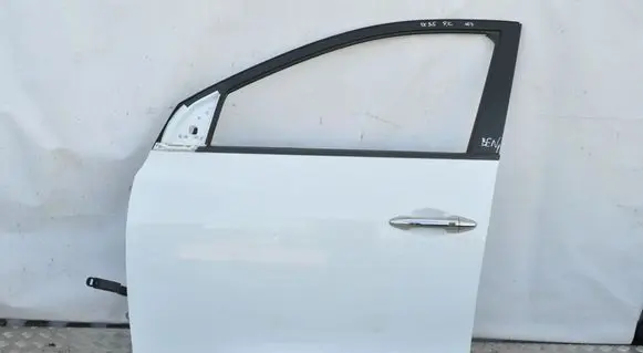 Hyundai ix35 Front door