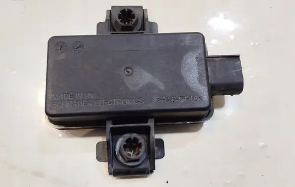 Mercedes-Benz C W205 Tire pressure control unit A0009001105