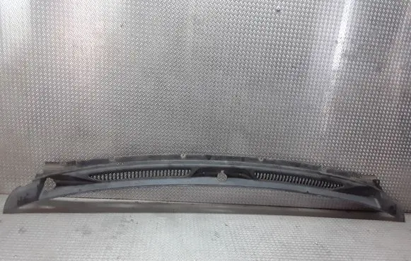 Suzuki Grand Vitara I Wiper trim 7731165D10