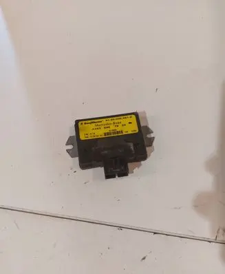 Mercedes-Benz ML W163 Transfer box differential control unit 1635457932 093949 4450000051